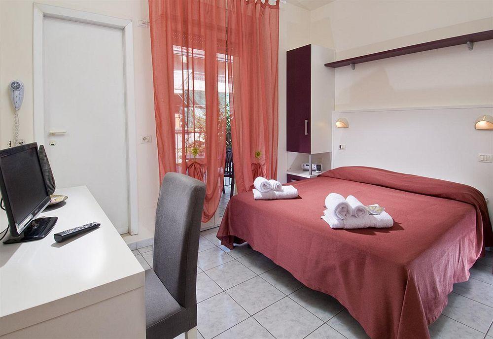 Hotel Locanda Rosy Cattolica Extérieur photo
